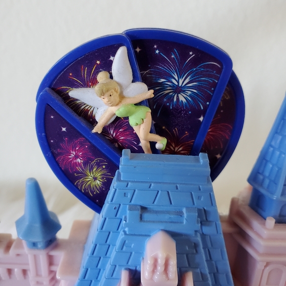 Disney Magic Kingdom Playset by Hasbro - Picture 4 of 16